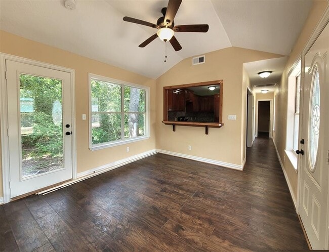 Building Photo - 1604 Scroggins Ln