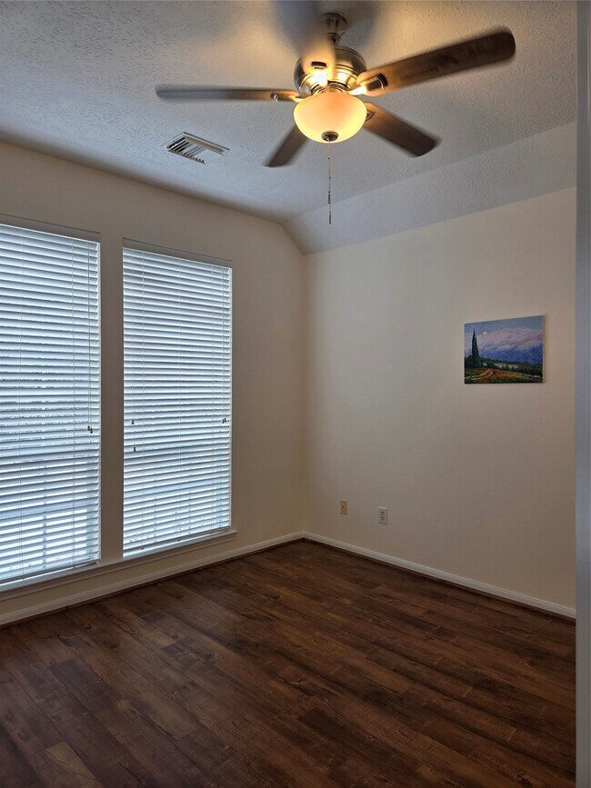 Building Photo - 4306 Lakeside Meadow Dr