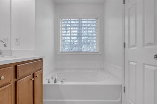 Building Photo - 2918 Ashlyn Pointe Dr