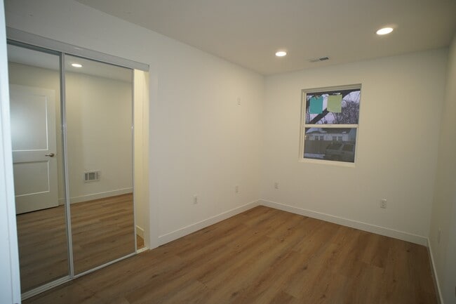 Building Photo - 1258 Idaho St