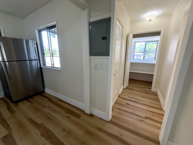 Building Photo - 26636 Lorenz St
