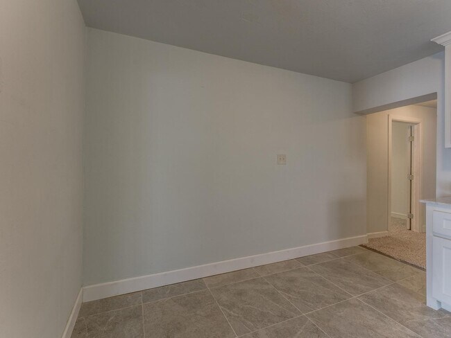Building Photo - Home for rent in heart of OKC