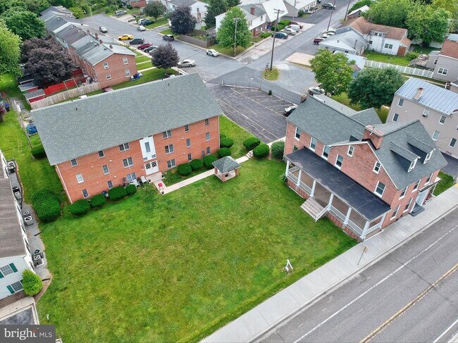 Building Photo - 1 Welty Ave