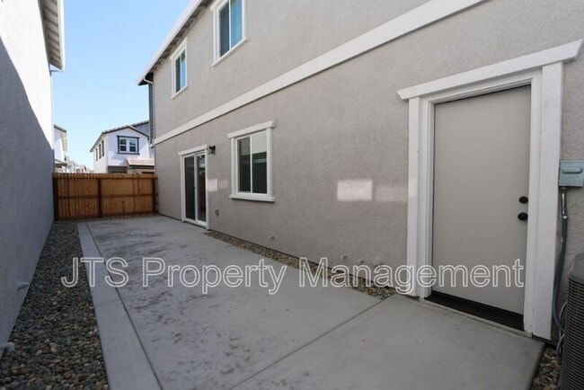 Building Photo - 4256 Aura Way