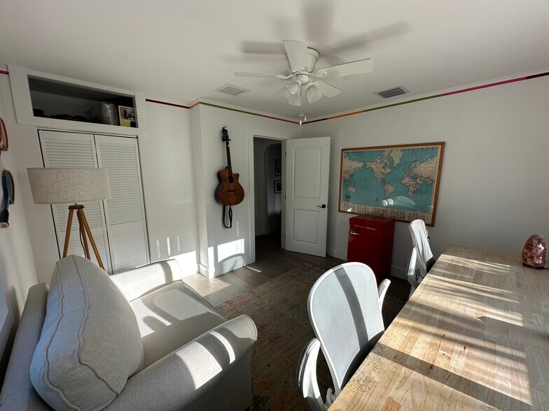 Office/2nd Bedroom - 428 S C St