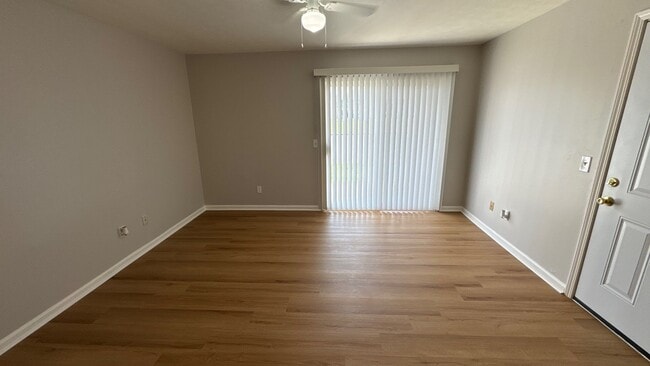 Building Photo - 4101 Blue Lick Ct