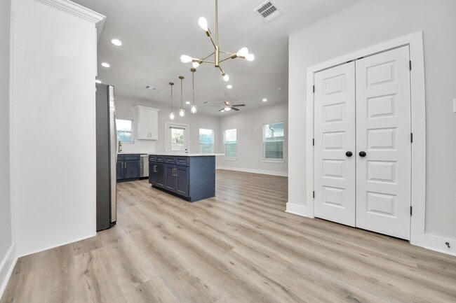 Building Photo - 4717 Talina Way