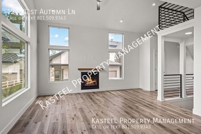 Building Photo - 126 W Autumn Ln