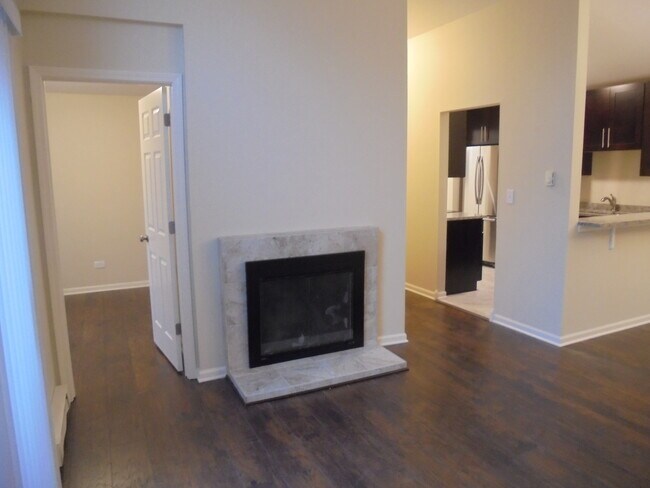 Building Photo - 1334 Cunat Ct