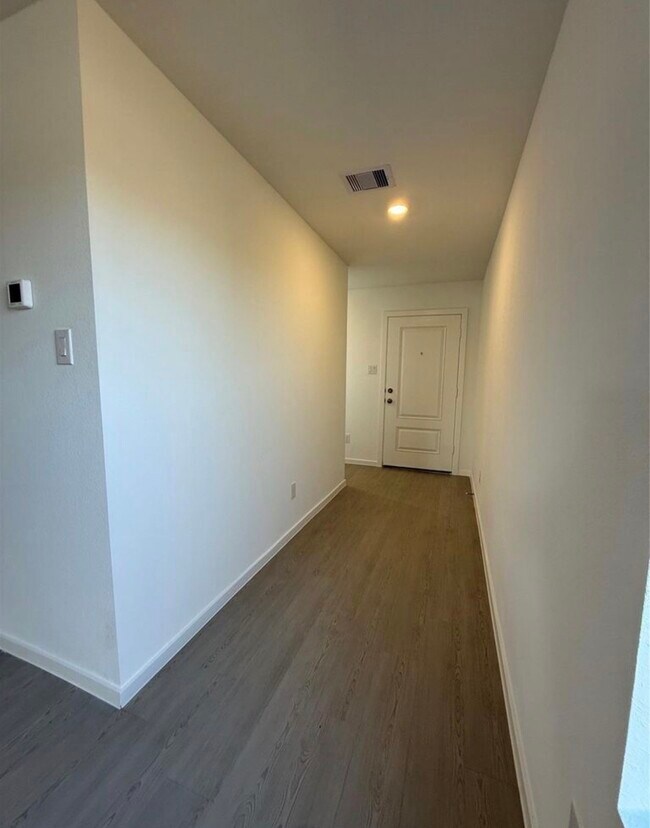 Building Photo - 14896 N Ascot Bend Cir