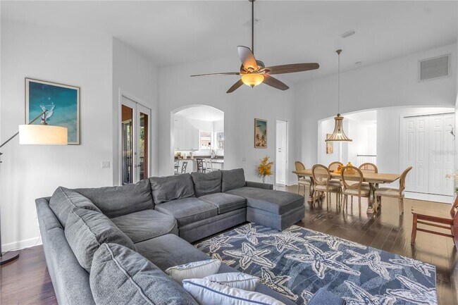 Building Photo - 5469 46th Ct W