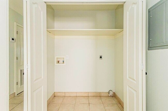 Building Photo - 1752 Tiara Trail