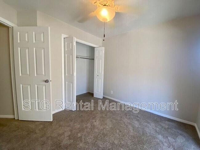 Building Photo - 1075 1400 W St