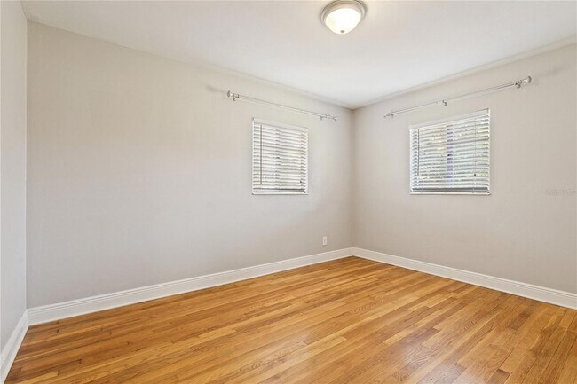 Building Photo - 4508 S Lois Ave