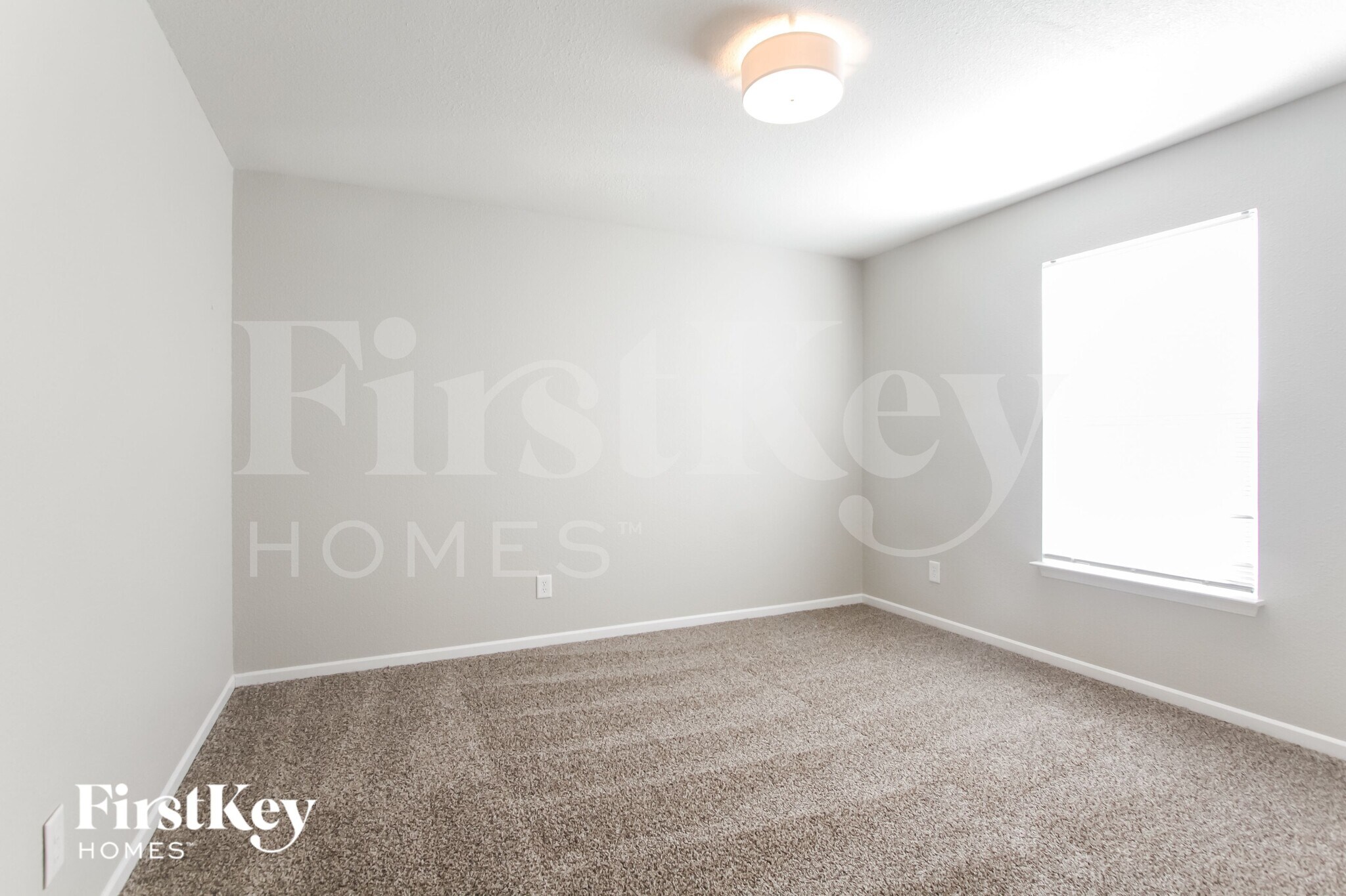 Building Photo - 837 Colonial Wy