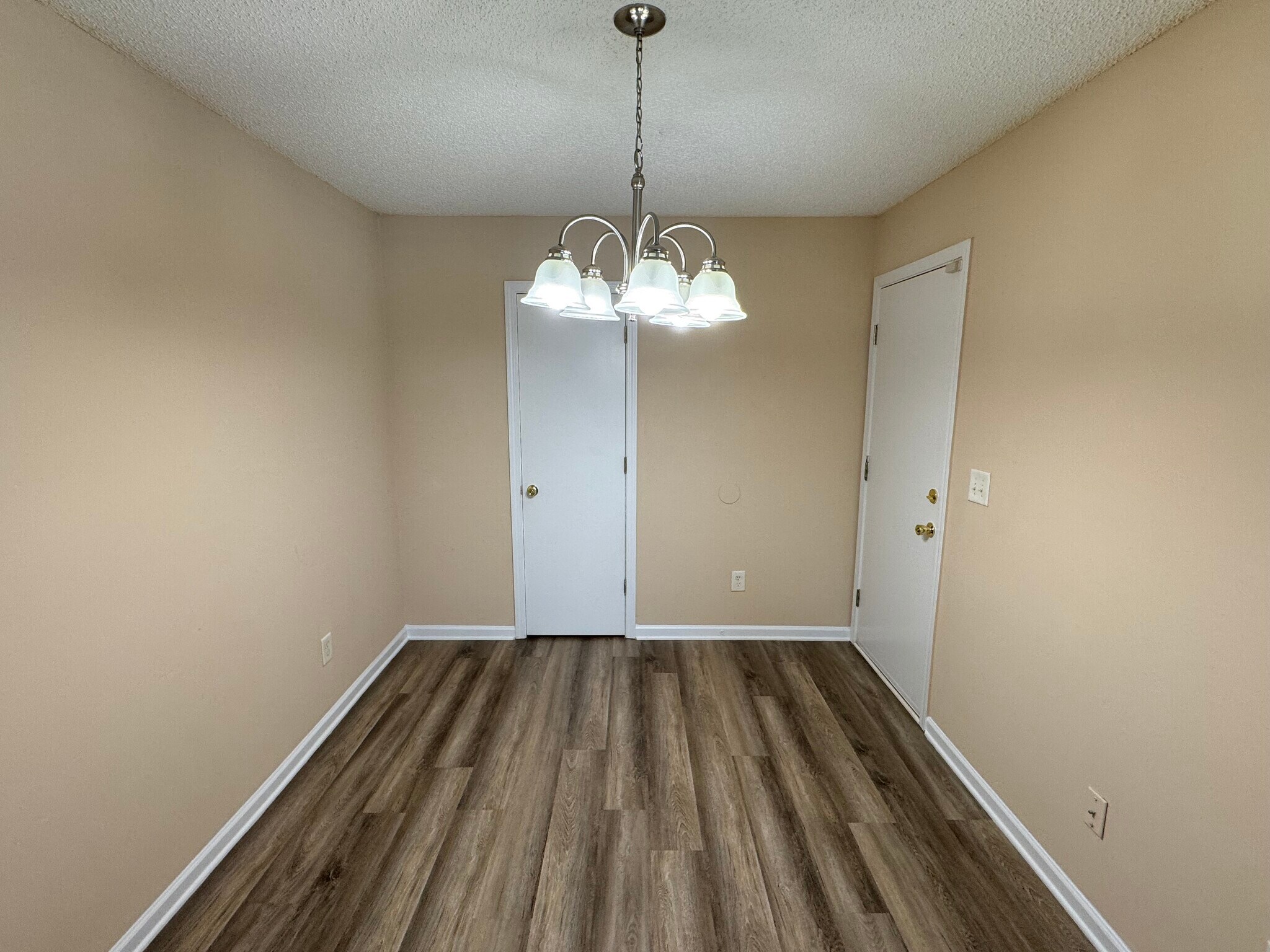 Building Photo - 5022 Oak Pasture Ln