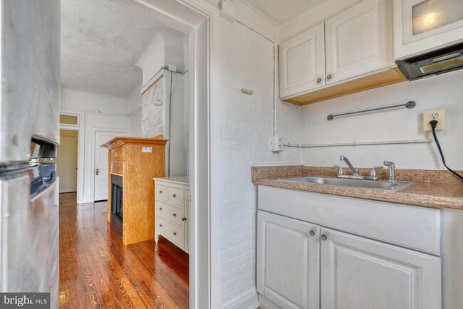 Building Photo - 1208 N Calvert St