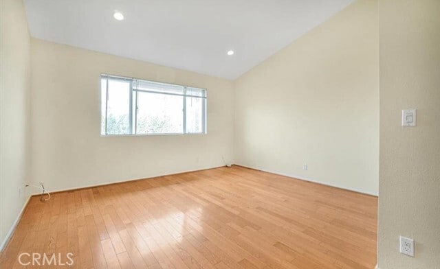 Building Photo - 6011 E Queens Dr