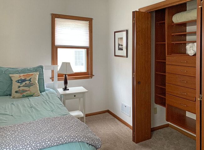 Building Photo - 26855 Kopmeier Dr