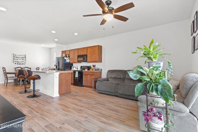 Building Photo - 5114 Sawmill Pt Wy