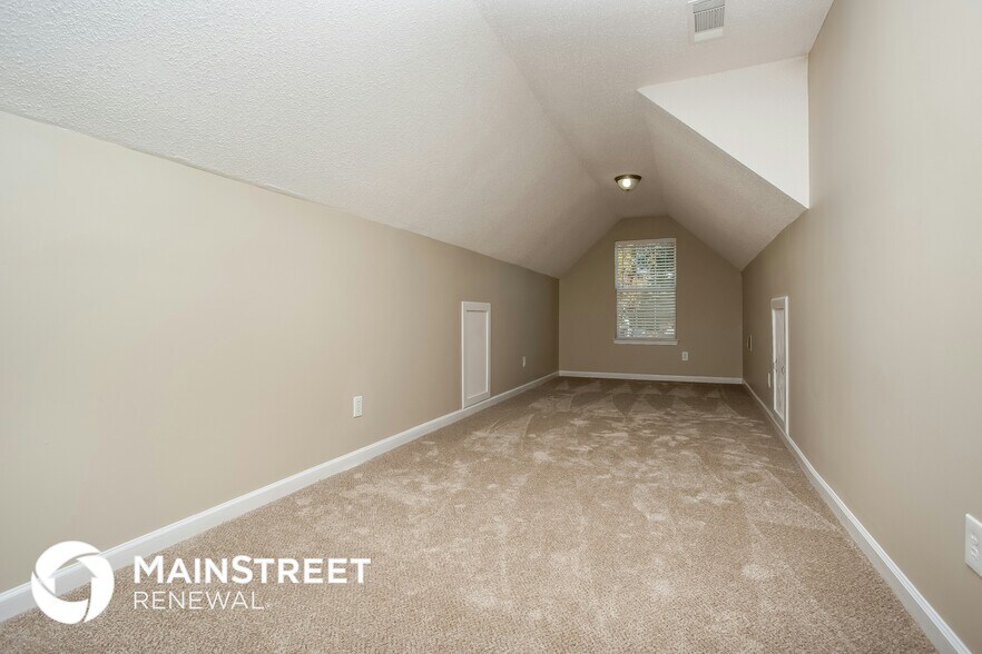 Building Photo - 4257 Holliday Rd