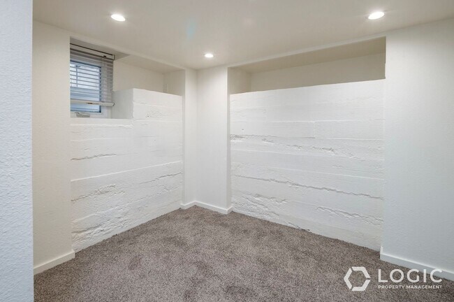 Building Photo - 1309 E 400 S