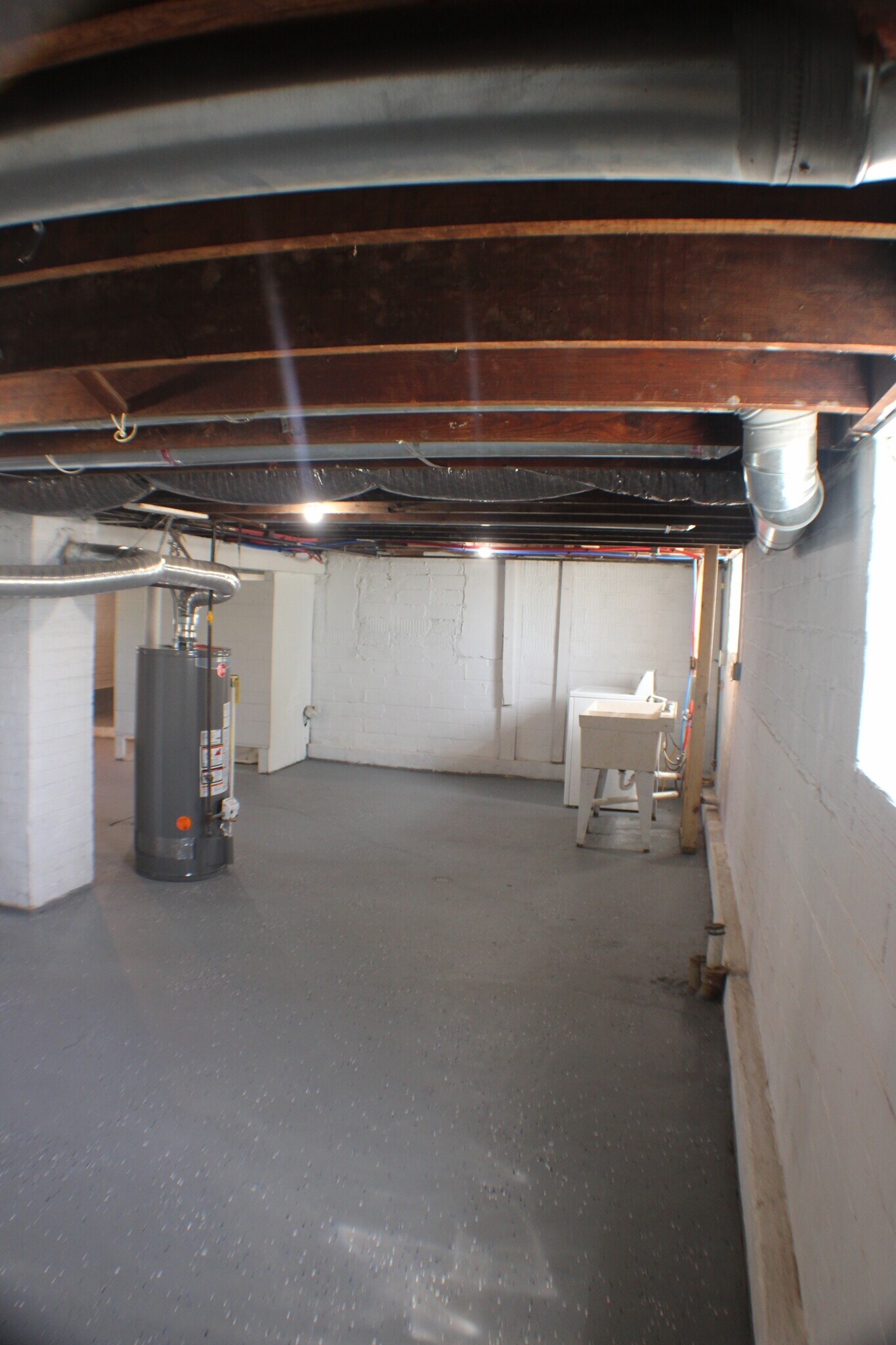 Building Photo - 13021 E 13 Mile Rd