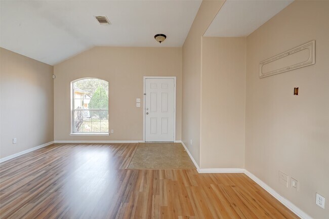 Building Photo - 18814 Bonners Park Cir