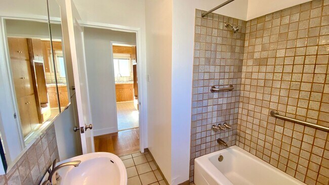 Building Photo - Fantastic Single Family Home w/ Huge Backyard, 1-Car Garage & Plenty of Storage Space!