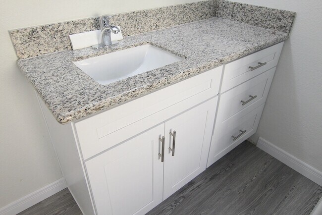 Building Photo - 4721 Kester Ave