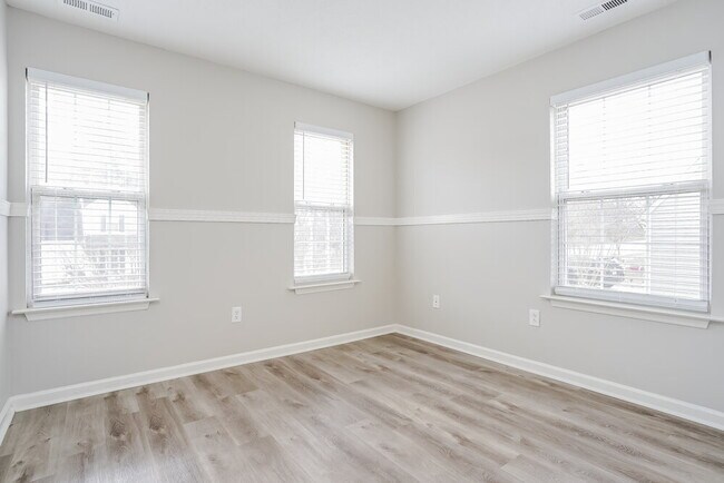 Building Photo - 4409 Cobble Creek Ln