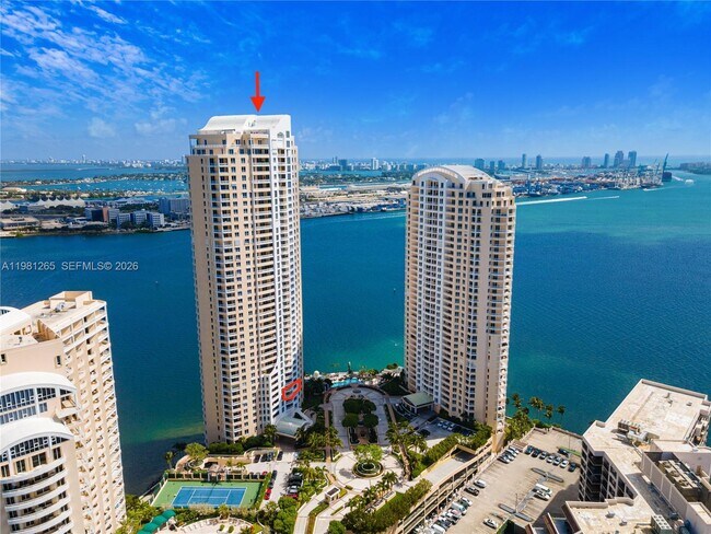 Building Photo - 848 Brickell Key Dr