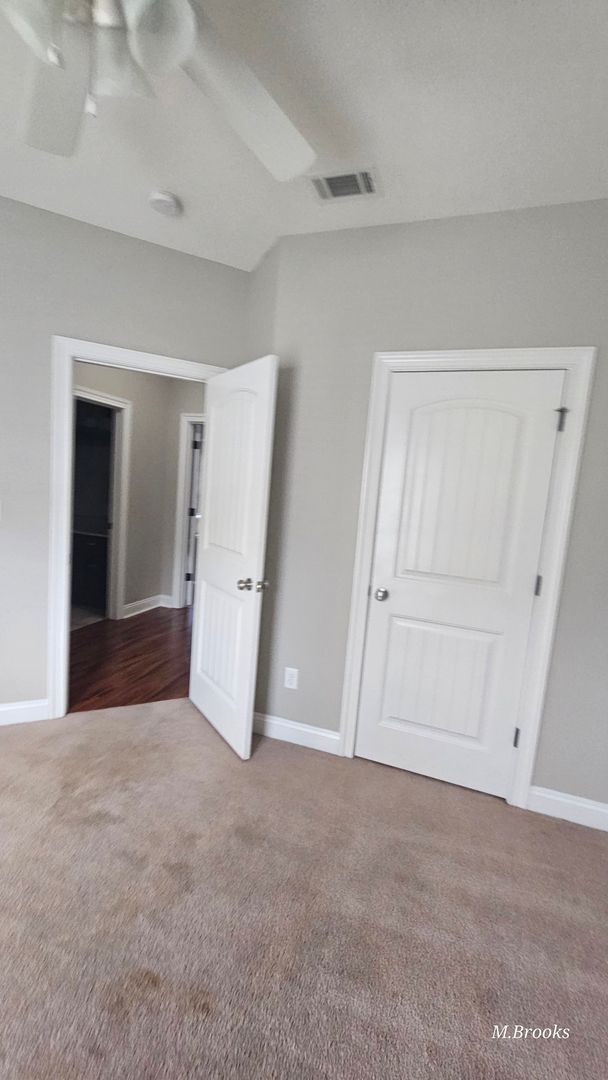 Building Photo - Beautiful 3/2 located in Valdosta