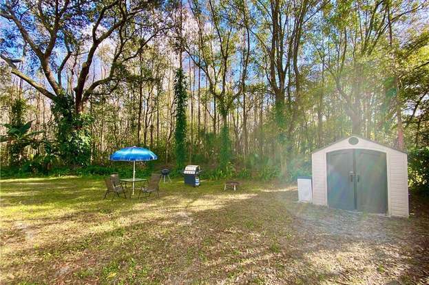 Building Photo - 16131 Manorwood Cir