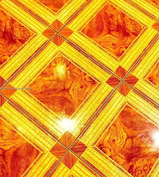 Building Photo - 701 SW 141st Ave