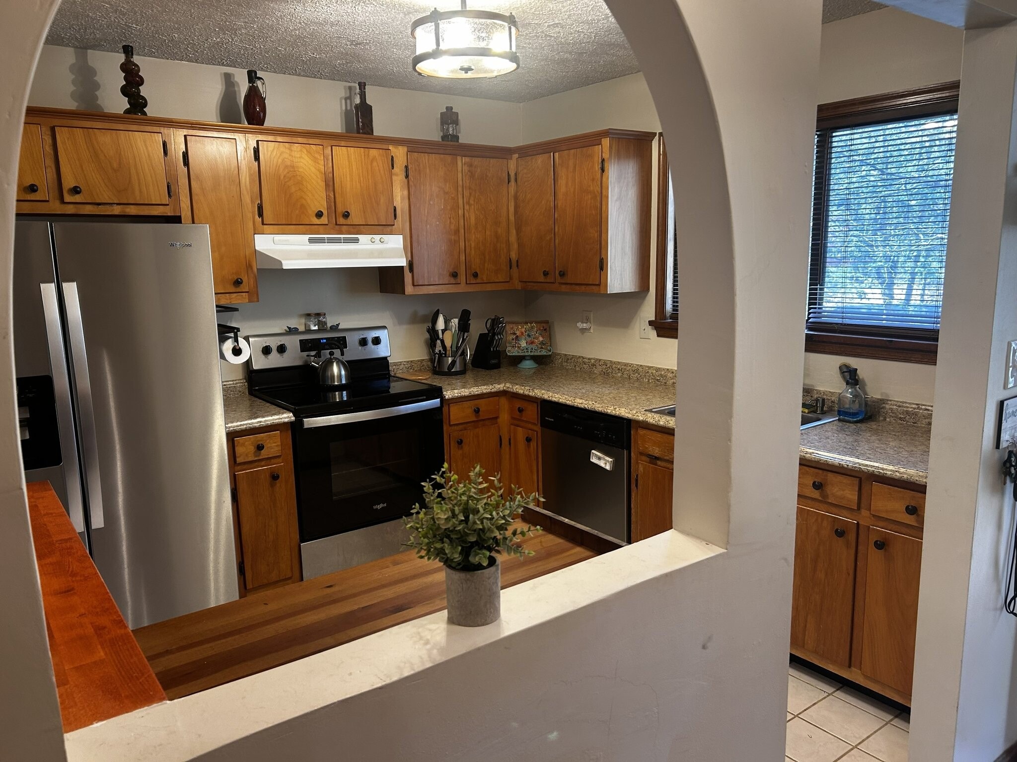 Building Photo - 23352 Black Oak Ct