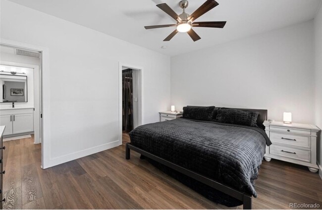 Building Photo - Bright 1 Bed Condo with Fitness Center & Prime Superior Location