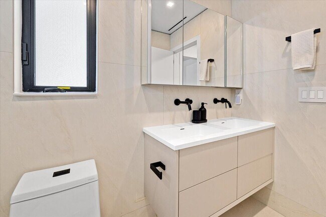 Building Photo - 6897 Terra Tranquila Dr