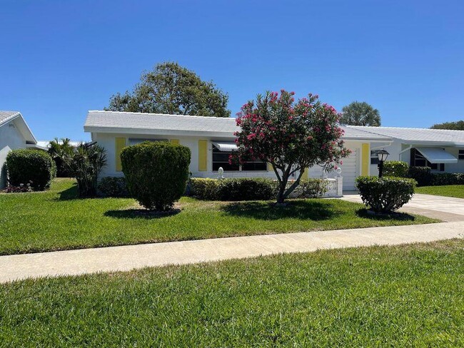 Primary Photo - 2020 SW Golf Ln