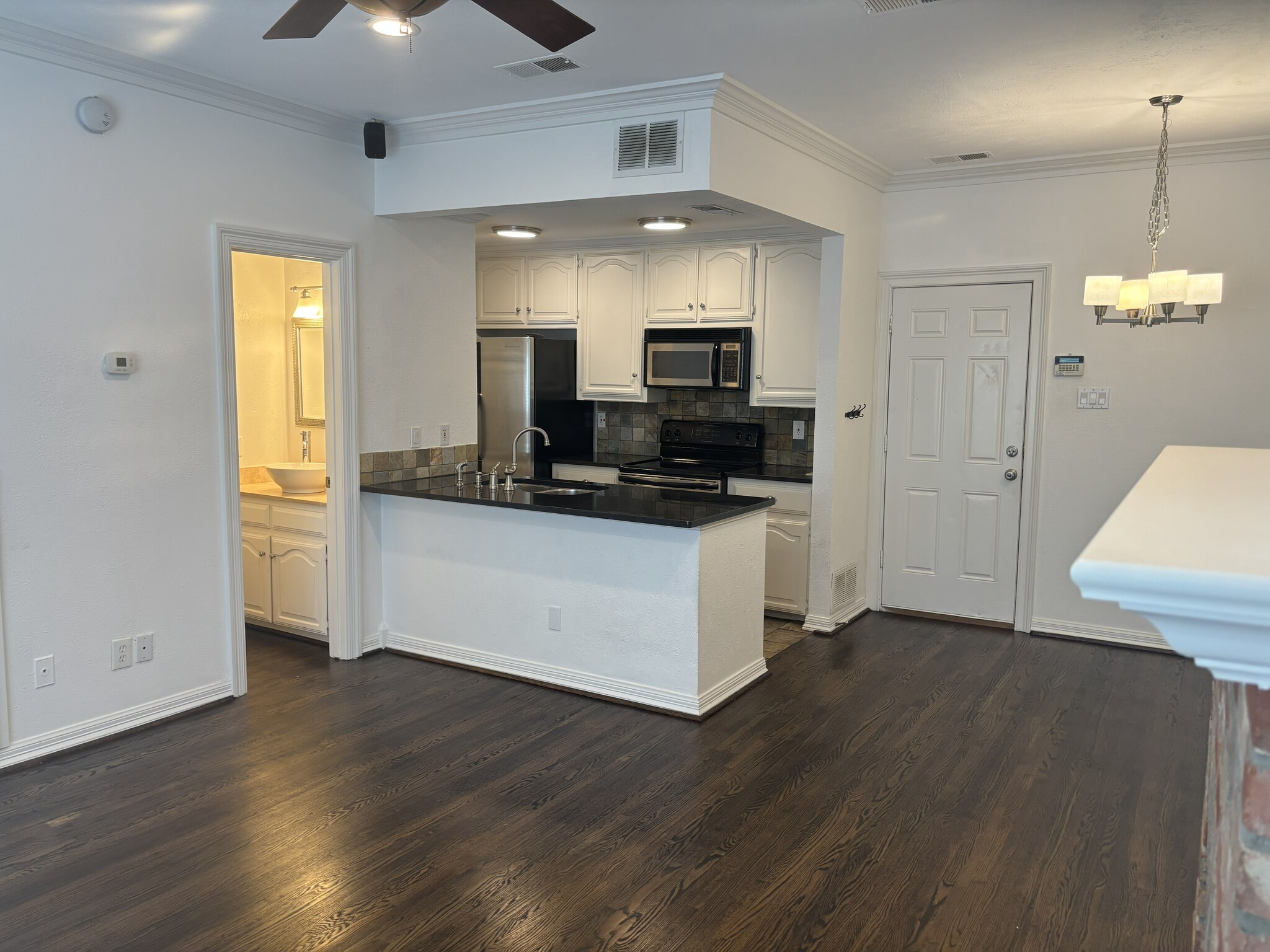 Building Photo - 3412 McFarlin Blvd