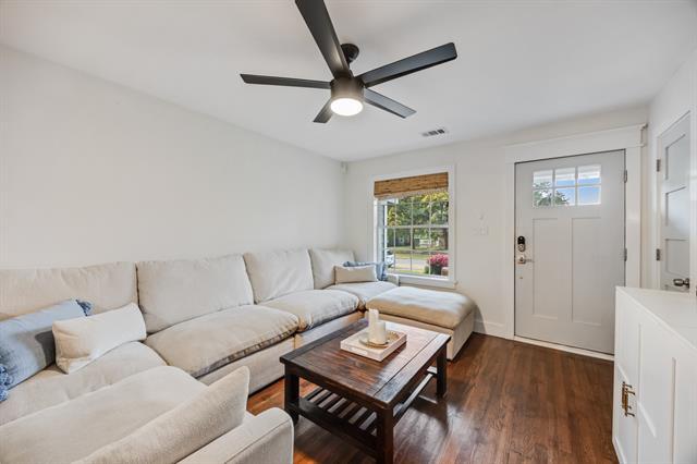 Building Photo - 5029 Locke Ave