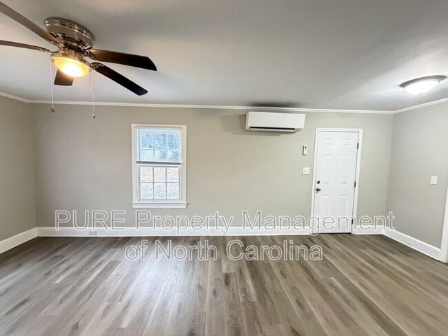 Building Photo - 231 Fairview Dr