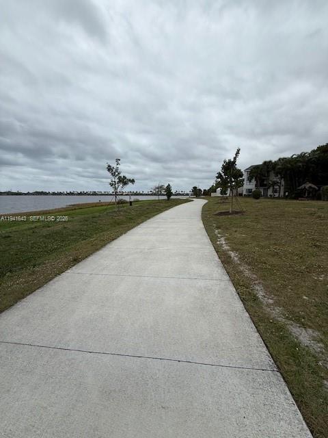 Building Photo - 760 Executive Center Dr