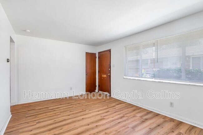 Building Photo - 11276 Liana Ln