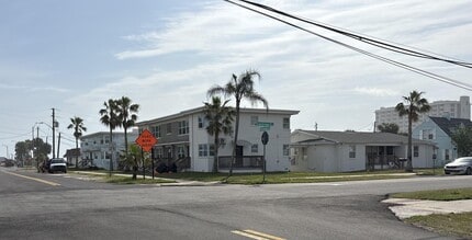 Building Photo - 600 Riverview Blvd