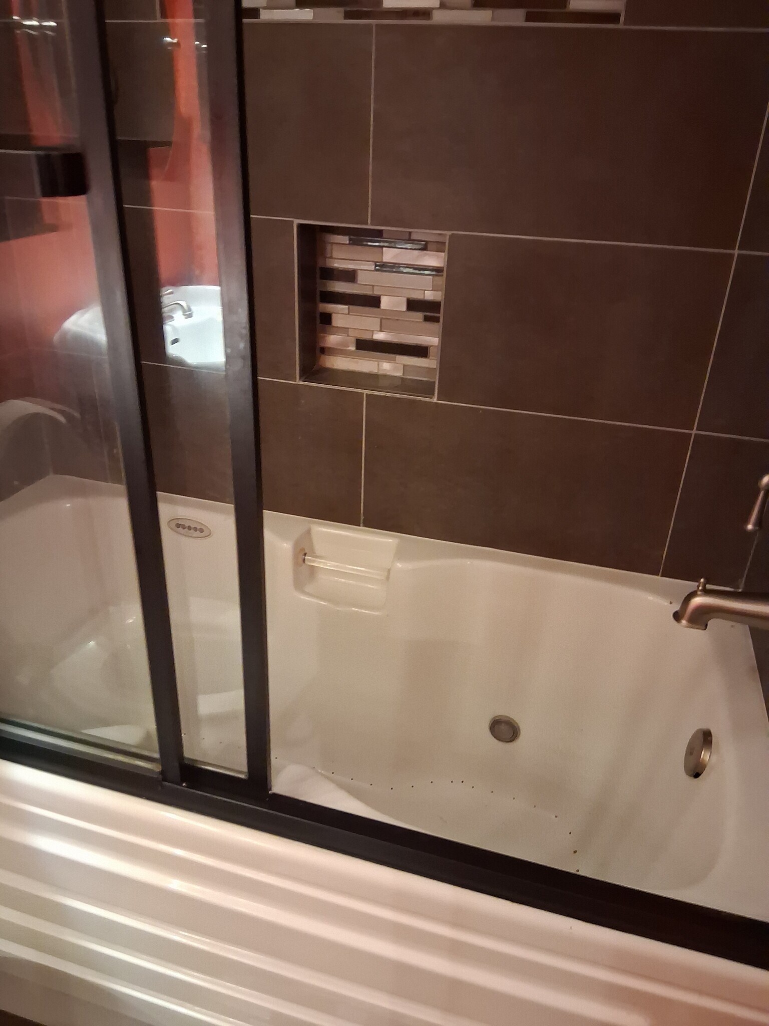 Jet tub in bathroom number two - 1089 S Walden Way