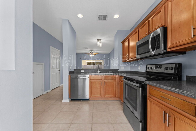 Building Photo - 8516 Brushleaf Way