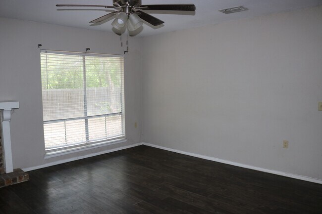Building Photo - 6111 Little Brandywine Crk