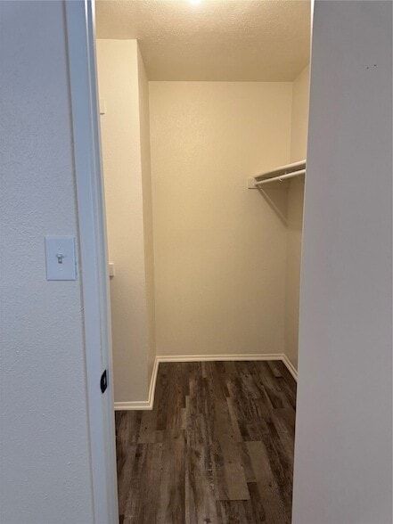 Building Photo - 5801 Trego Cir