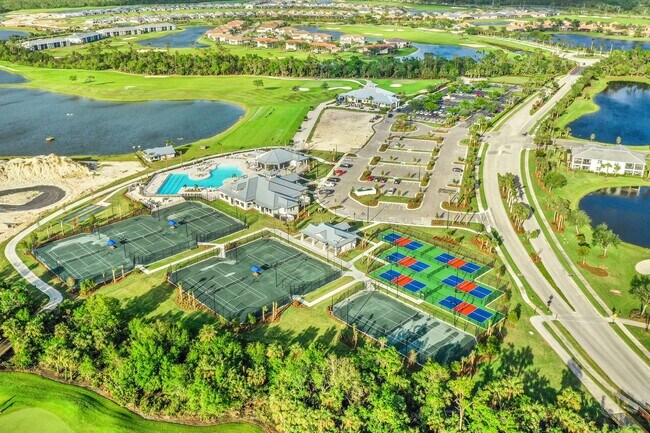 Building Photo - 14081 Heritage Landing Blvd